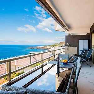 https://casa-nelka.in-canary-islands.com